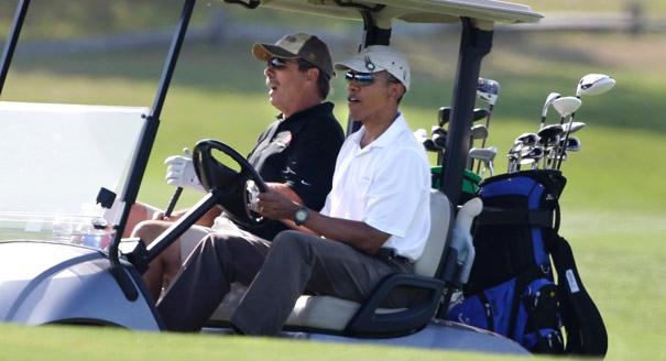 obamagolfing.jpg